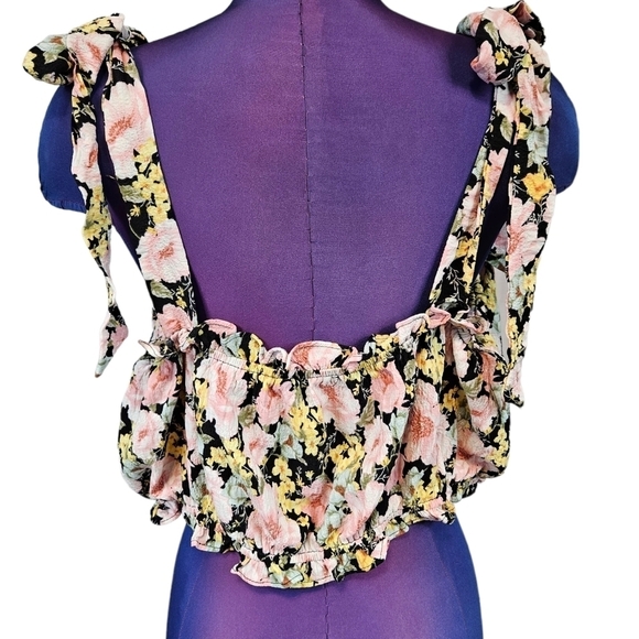 Forever 21 Romance Floral Print Square Neck Tie Sleeve Crop Top Size 3X Plus - Picture 6 of 9